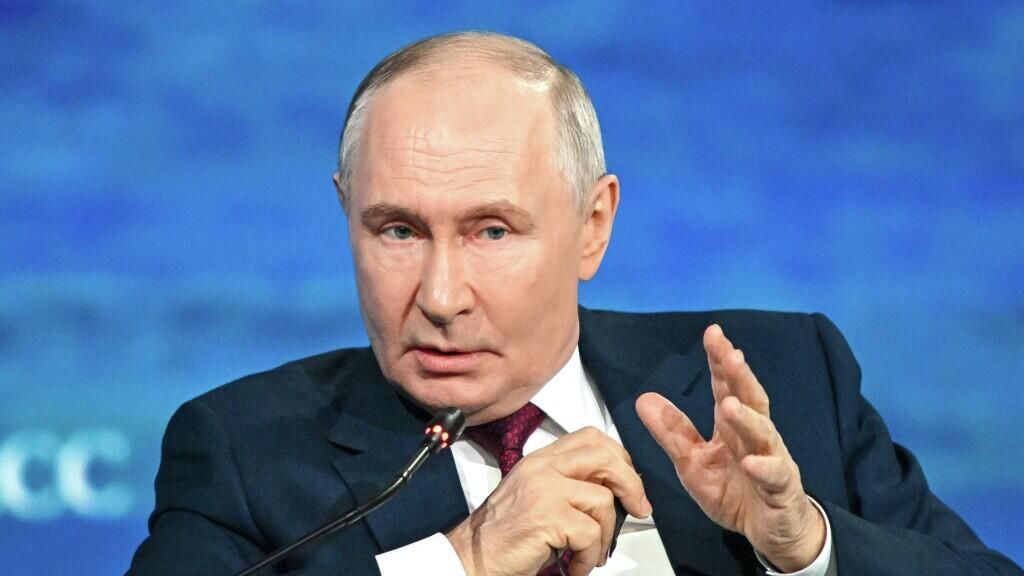 Путин о воспитании Зеленского в Белом доме Путин о воспитании Зеленского в Белом доме - РИА Новости, 1920, 05.06.2026