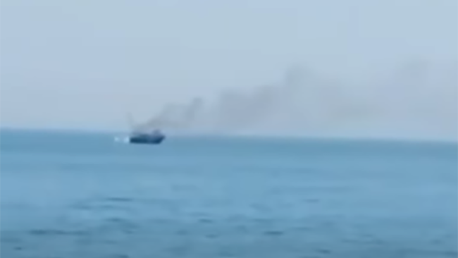 Горящее судно Duru 67