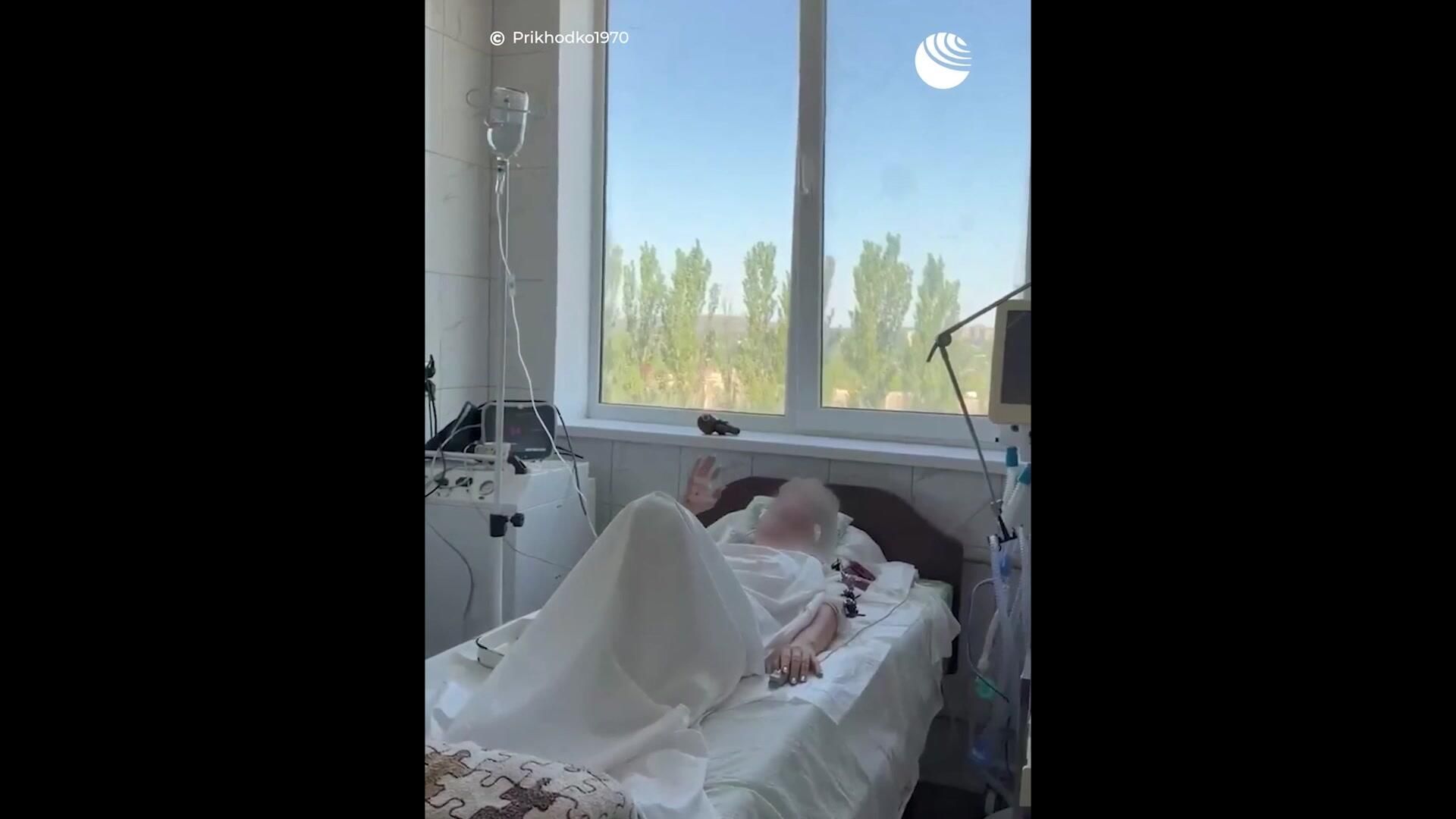 Боец в реанимации сделал предложение девушке, пострадавшей от атаки ВСУ Боец в реанимации сделал предложение девушке, пострадавшей от атаки ВСУ - РИА Новости, 1920, 06.06.2026