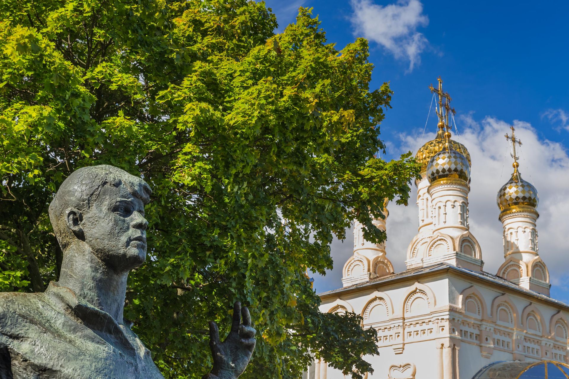 Памятник Сергею Есенину в Рязани - РИА Новости, 1920, 07.06.2026