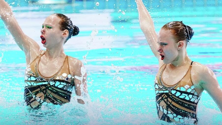 Россиянки Эмилия Осиюк и Мария Пахомова на чемпионате Европы по синхронному плаванию в Люксембурге - РИА Новости, 1920, 07.06.2026