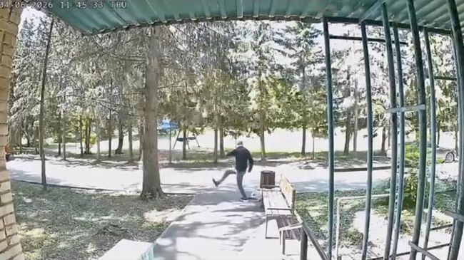 Житель Заинска жестоко избил женщину