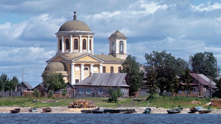 Церковь святых Зосимы и Савватия в городе Каргополе