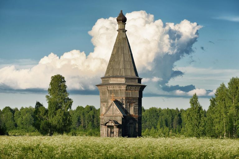 Церковь Сретенско-Михайловская в селе Красная Ляга