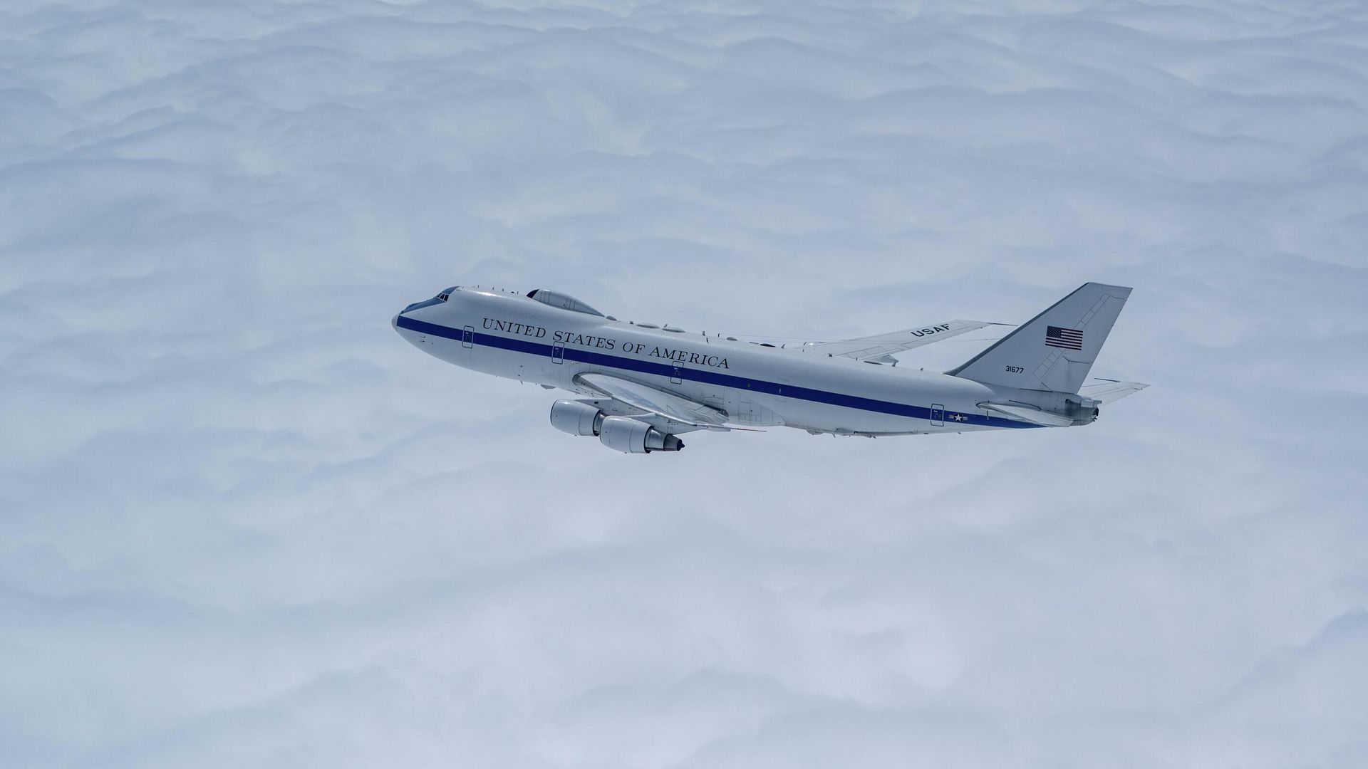 Воздушный командный пункт ВВС США E-4B Воздушный командный пункт ВВС США E-4B - РИА Новости, 1920, 09.06.2026
