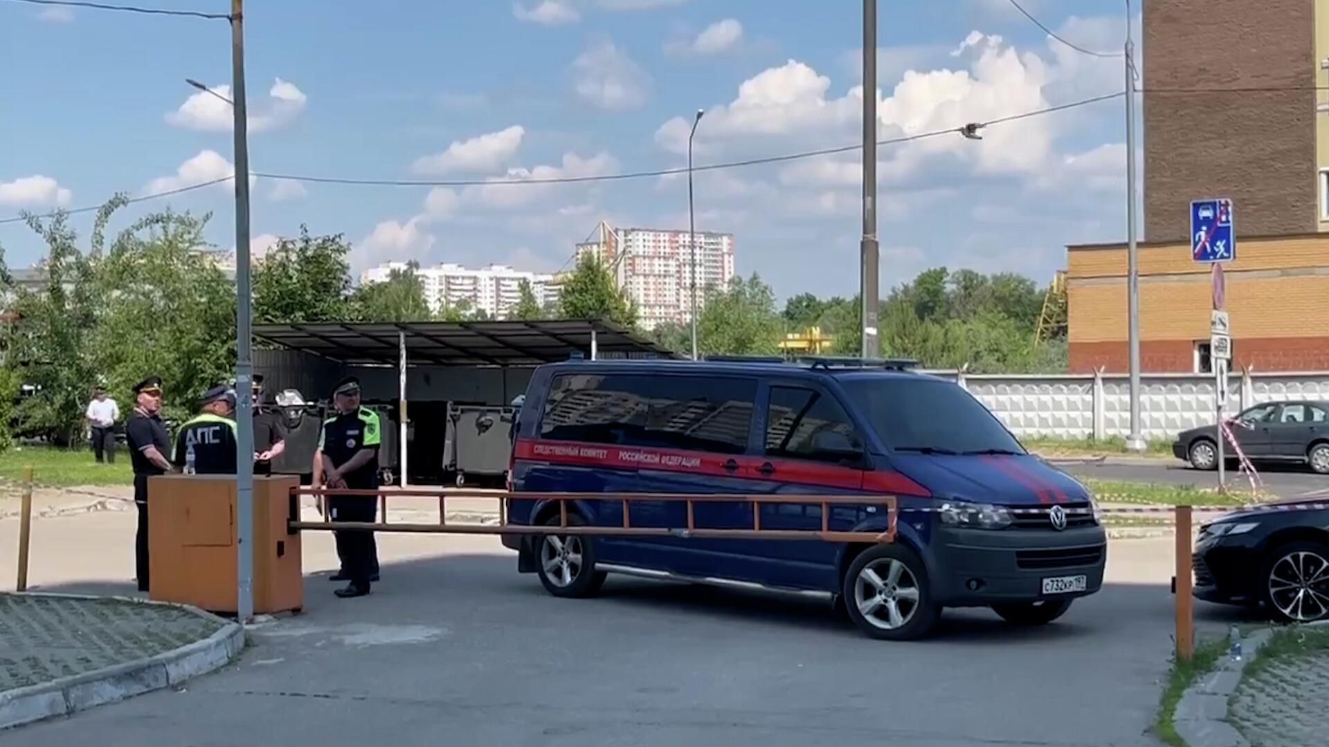 Обстановка на месте взрыва автомобиля в Балашихе Обстановка на месте взрыва автомобиля в Балашихе - РИА Новости, 1920, 09.06.2026