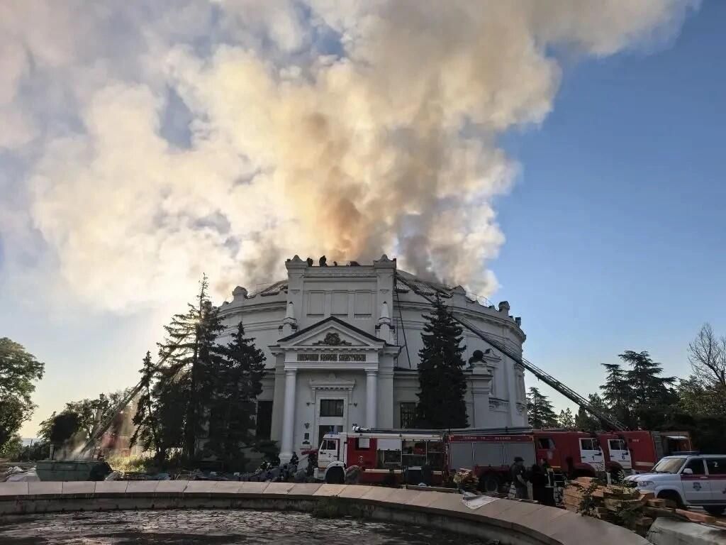 Последствия удара украинского БПЛА по зданию Панорамы Оборона Севастополя 1854-1855 гг. Последствия удара украинского БПЛА по зданию Панорамы Оборона Севастополя 1854-1855 гг. - РИА Новости, 1920, 10.06.2026