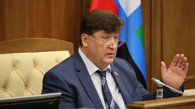 Председатель Белгородской областной Думы Юрий Клепиков