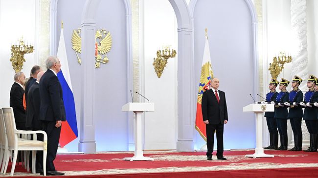 Президент РФ Владимир Путин на церемонии вручения Государственных премий