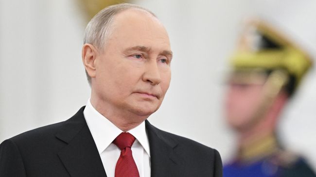 Президент РФ Владимир Путин на церемонии вручения Государственных премий 