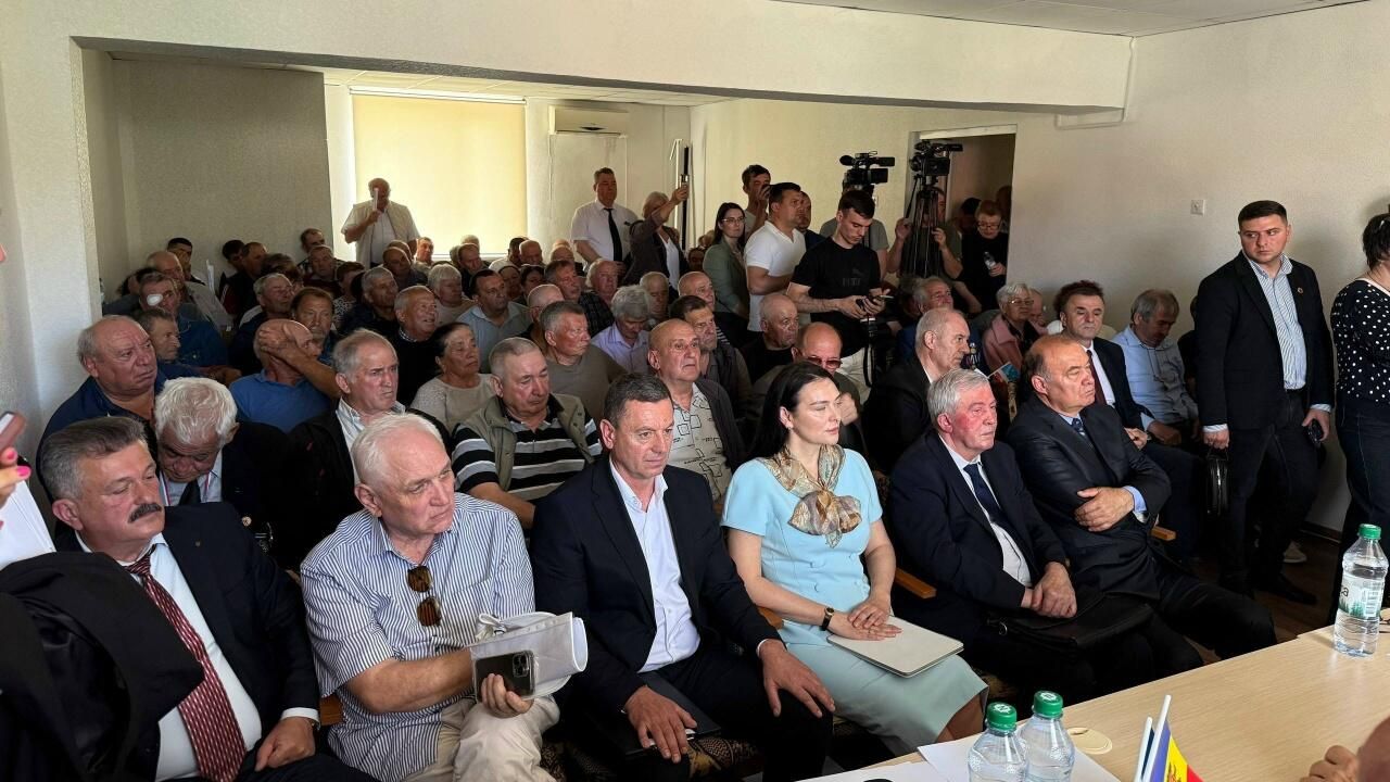 Всемолдавский форум в защиту особого правового статуса Гагаузии в Комрате Всемолдавский форум в защиту особого правового статуса Гагаузии в Комрате - РИА Новости, 1920, 13.06.2026