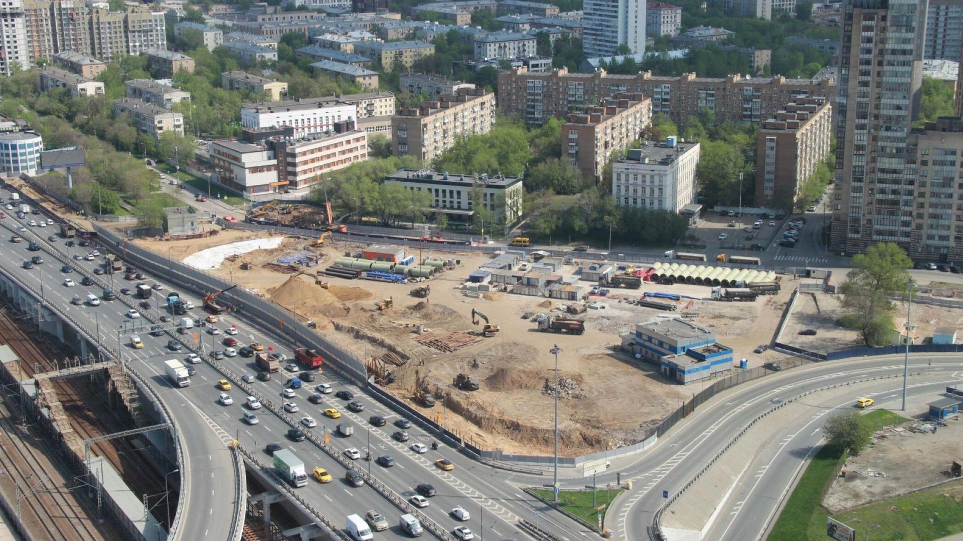 Почти гектар земли в Пресненском районе Москвы выставили на торги Почти гектар земли в Пресненском районе Москвы выставили на торги - РИА Новости, 1920, 15.06.2026