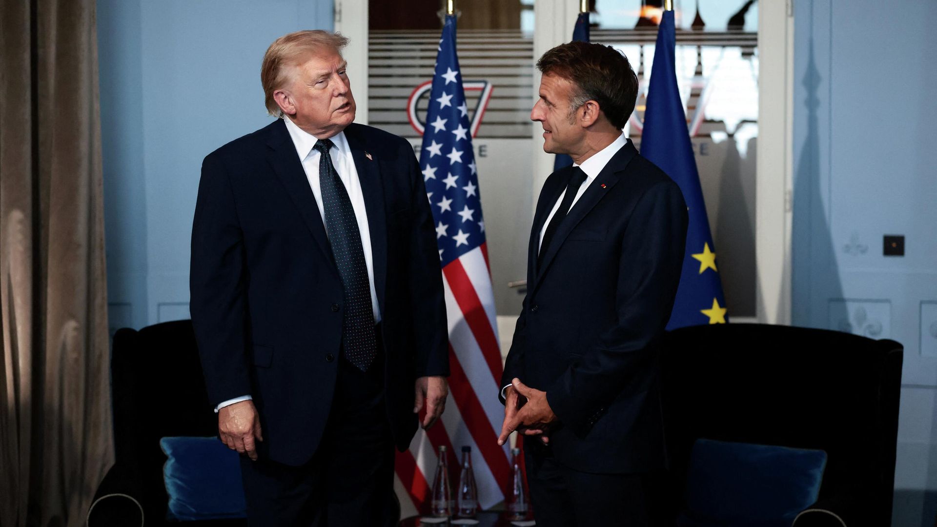 Президент США Дональд Трамп и президент Франции Эммануэль Макрон во время встречи в Эвиане, Франция Президент США Дональд Трамп и президент Франции Эммануэль Макрон во время встречи в Эвиане, Франция - РИА Новости, 1920, 17.06.2026