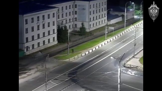 Кадры задержания мужчины, готовившего теракт на железнодорожной дороге в Ярославской области