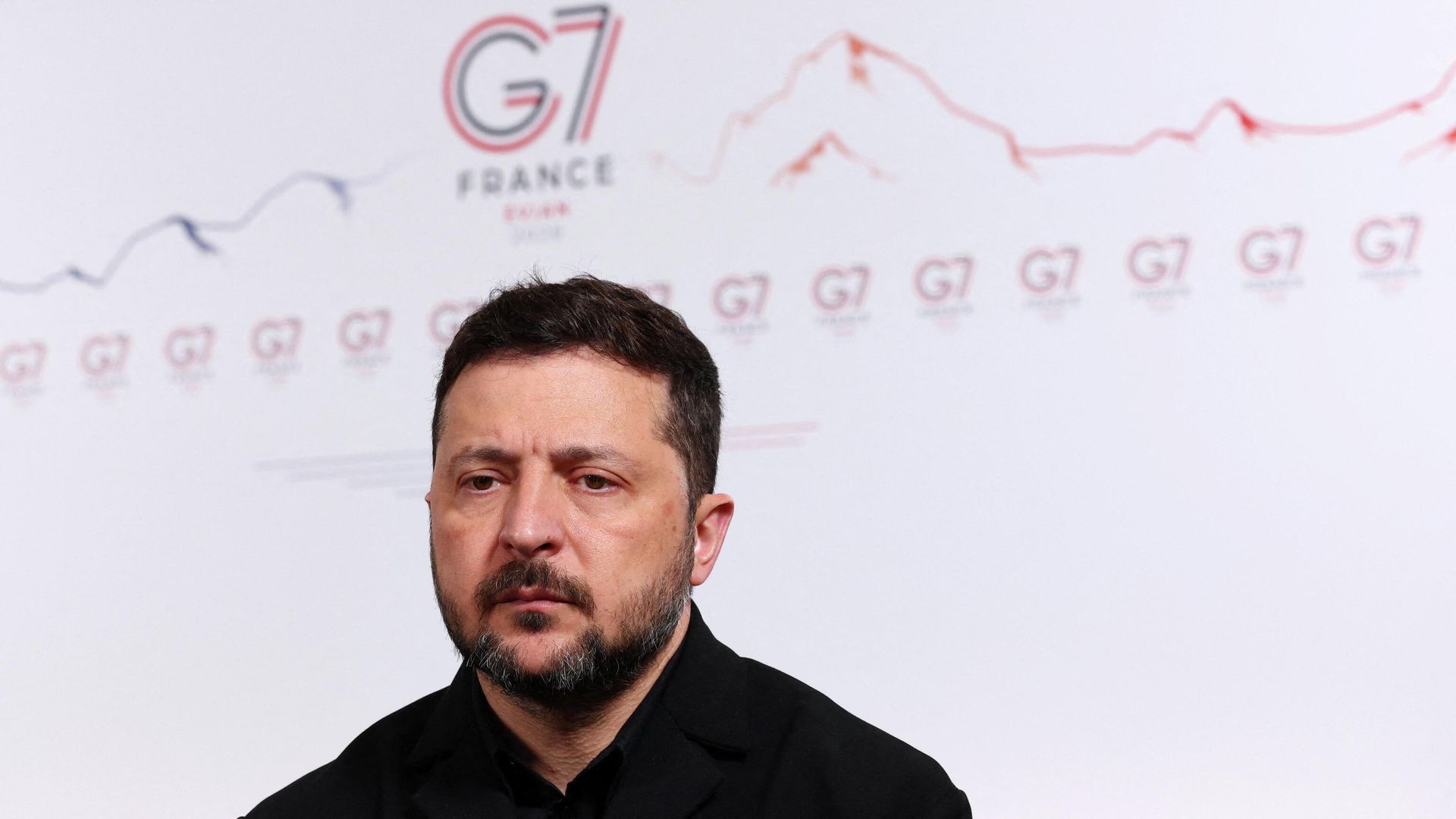 Владимир Зеленский на саммите G7 во Франции Владимир Зеленский на саммите G7 во Франции - РИА Новости, 1920, 16.06.2026