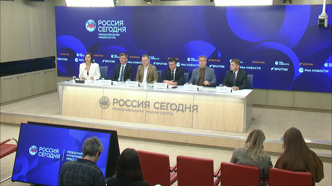 Пресс-конференция, посвященная первым результатам ЕГЭ 2026 года Пресс-конференция, посвященная первым результатам ЕГЭ 2026 года