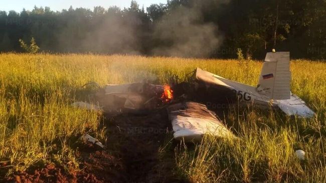Крушение легкомоторного самолета в Подмосковье