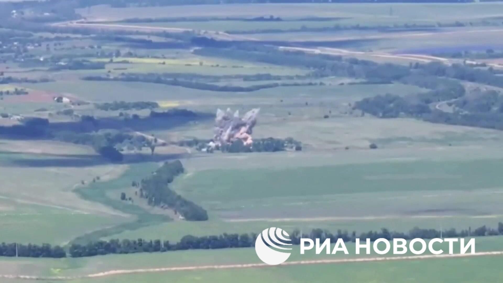 Уничтожение пунктов временной дислокации ВСУ в ДНР и Сумской области Уничтожение пунктов временной дислокации ВСУ в ДНР и Сумской области - РИА Новости, 1920, 18.06.2026