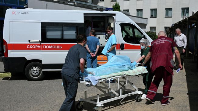 Ребенок, пострадавший в результате атаки дрона ВСУ по пассажирскому автобусу в Брянской области, в Минске