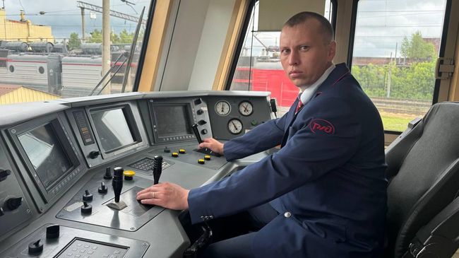 Машинист локомотива, спасший ребенка на железнодорожных путях в Кировской области
