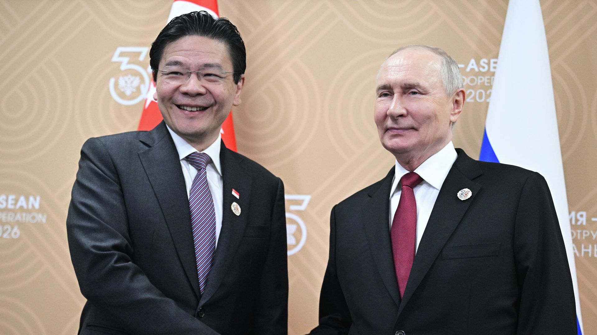 Путин на встрече с Премьер-министром Сингапура Лоуренсом Вонгом - РИА Новости, 1920, 18.06.2026