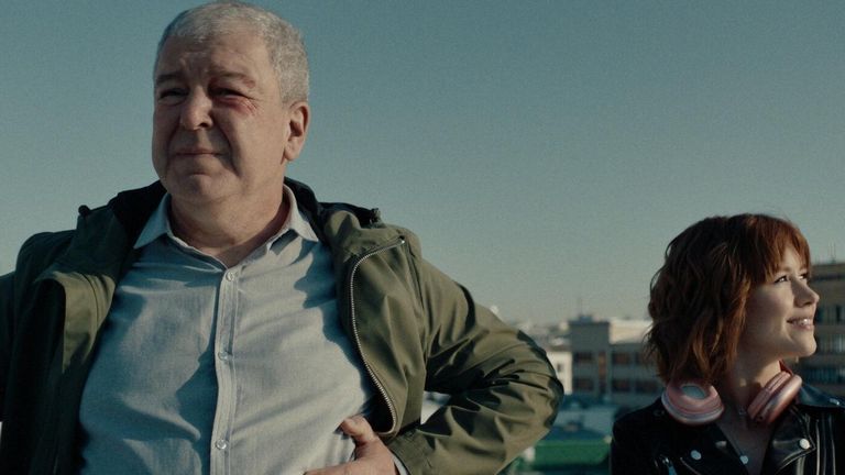 Кадр из сериала Я свободен