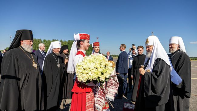 Патриарх Московский и всея Руси Кирилл прибыл в Белоруссию Патриарх Московский и всея Руси Кирилл прибыл в Белоруссию