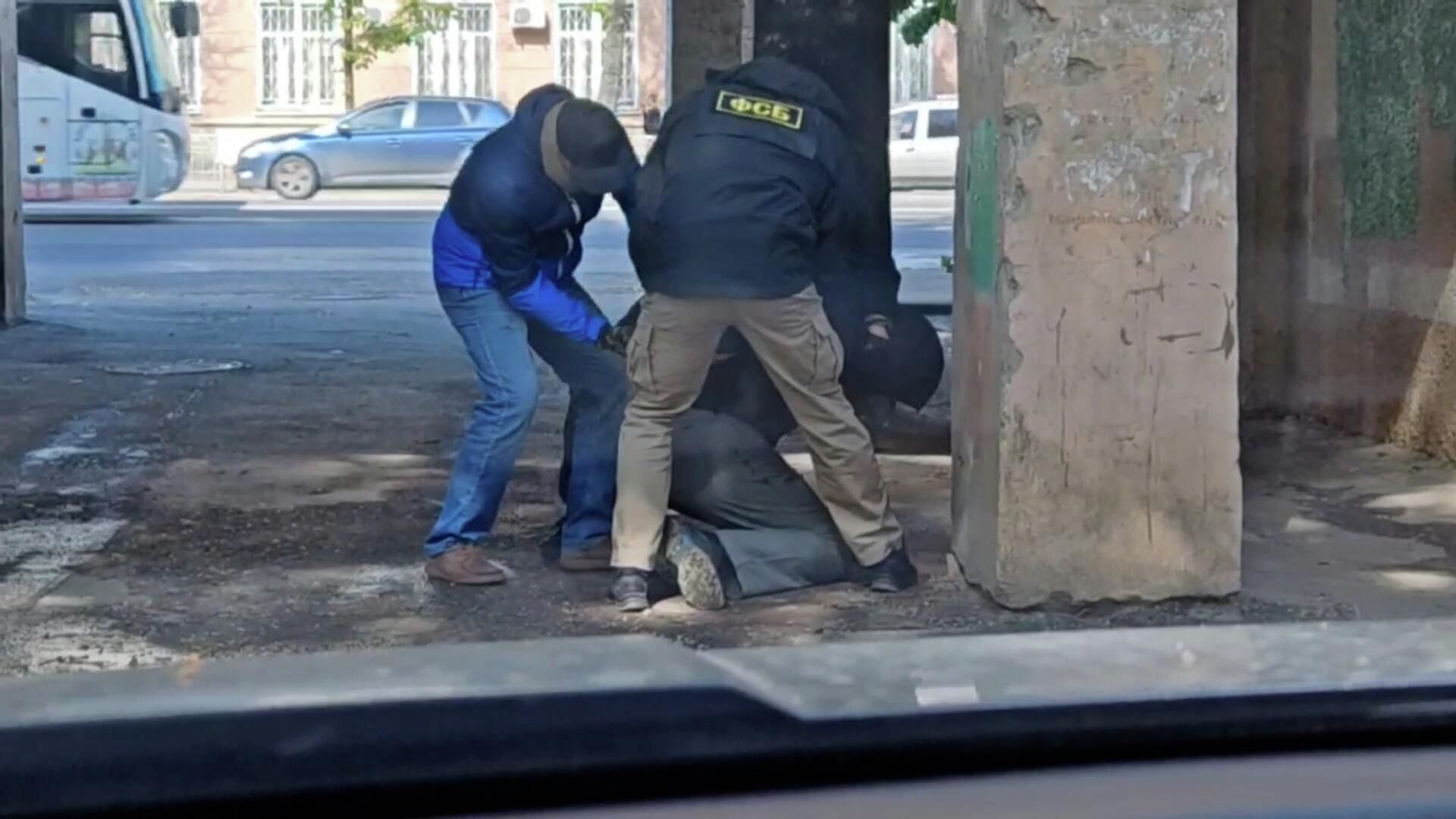 Задержание агента Киева в Воронеже Задержание агента Киева в Воронеже - РИА Новости, 1920, 22.06.2026