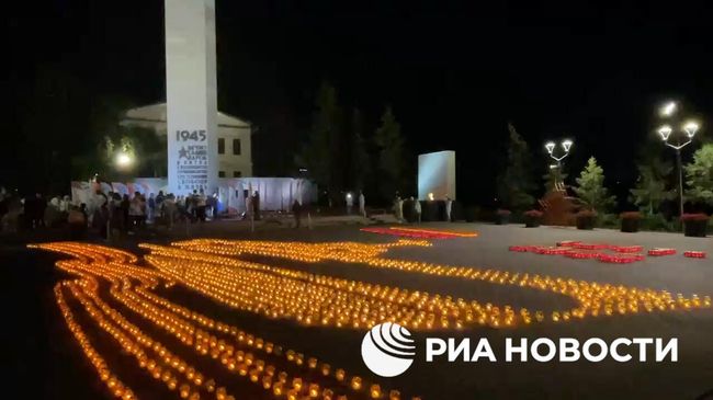 Торпедный катер выложили лампадами в Тюмени участники Огненных картин войны