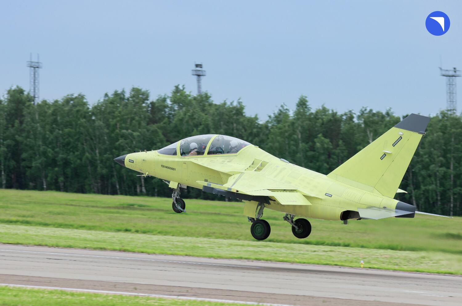 Новый российский учебно-боевой самолет Як-130М совершил первый полет на Иркутском авиационном заводе Новый российский учебно-боевой самолет Як-130М совершил первый полет на Иркутском авиационном заводе - РИА Новости, 1920, 14.07.2026