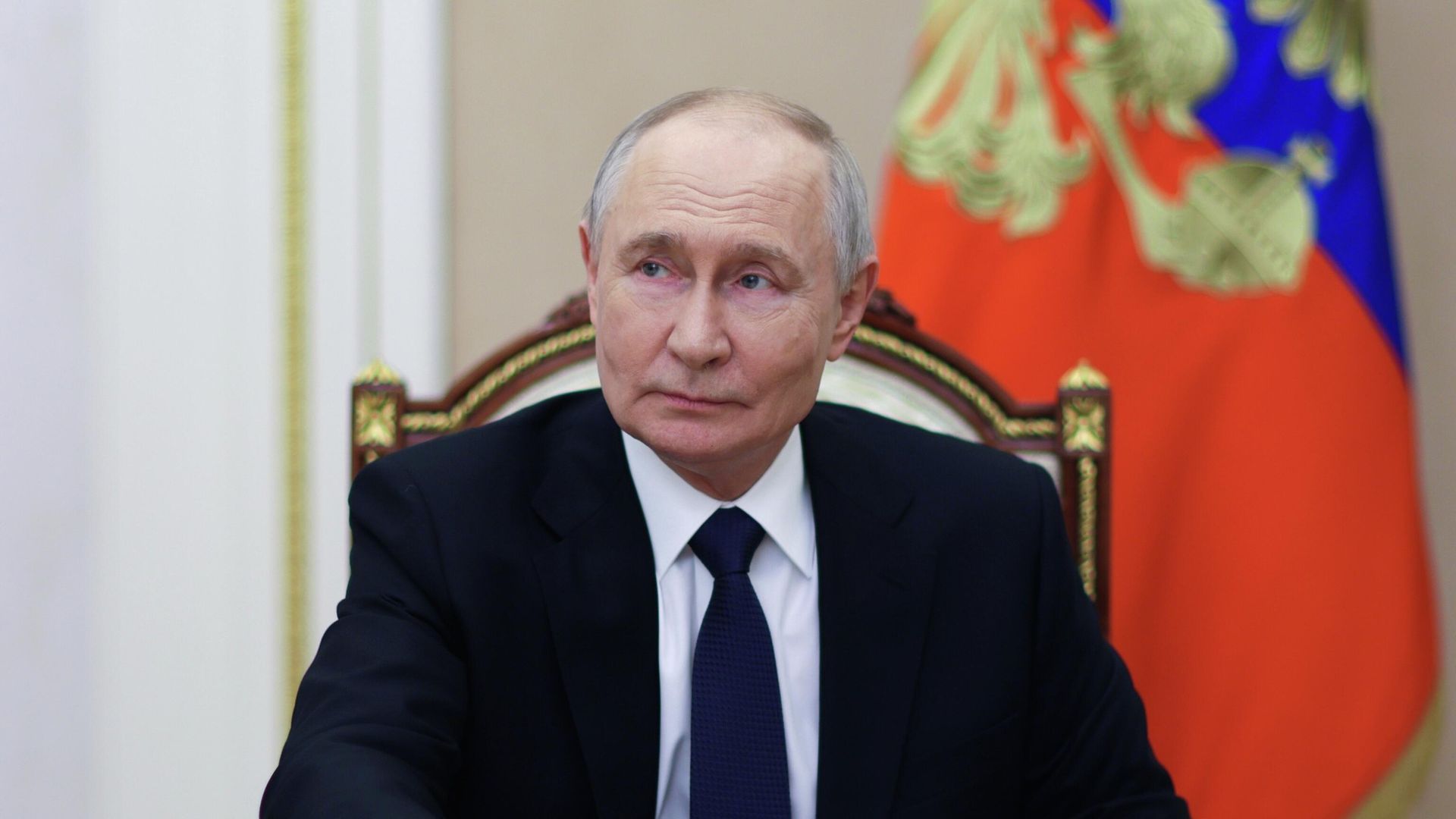 Президент РФ Владимир Путин во время записи видеообращения к участникам XIII Форума регионов России и Белоруссии Президент РФ Владимир Путин во время записи видеообращения к участникам XIII Форума регионов России и Белоруссии - РИА Новости, 1920, 26.06.2026