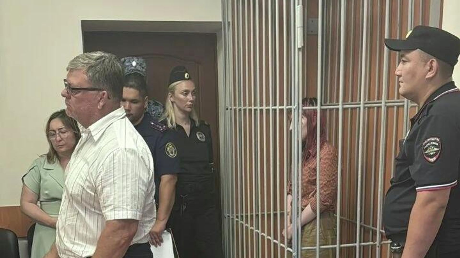 Избрание меры пресечения подозреваемым в убийстве студента в Омске - РИА Новости, 1920, 29.06.2026