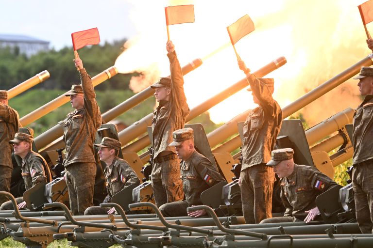 Открытие международной молодежной военно-спортивной игры Наследники Победы в Подмосковье Открытие международной молодежной военно-спортивной игры Наследники Победы в Подмосковье