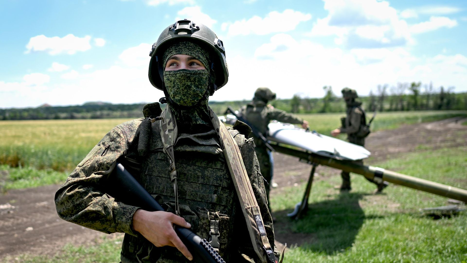 Боевая работа расчета БПЛА в зоне проведения СВО Боевая работа расчета БПЛА в зоне проведения СВО - РИА Новости, 1920, 15.07.2026
