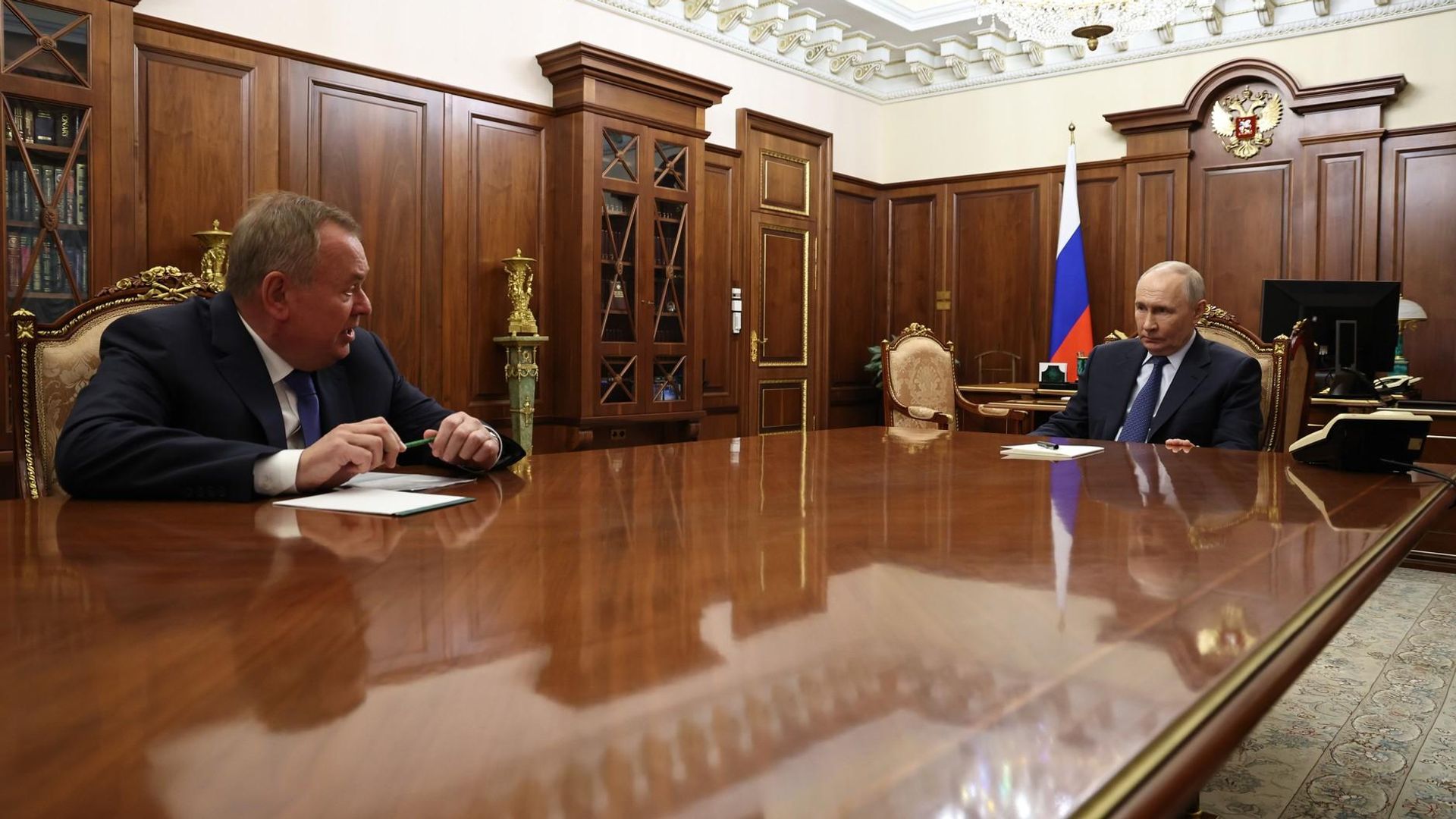 Встреча Владимира Путина с президентом – председателем правления Банка ВТБ Андреем Костиным - РИА Новости, 1920, 03.07.2026