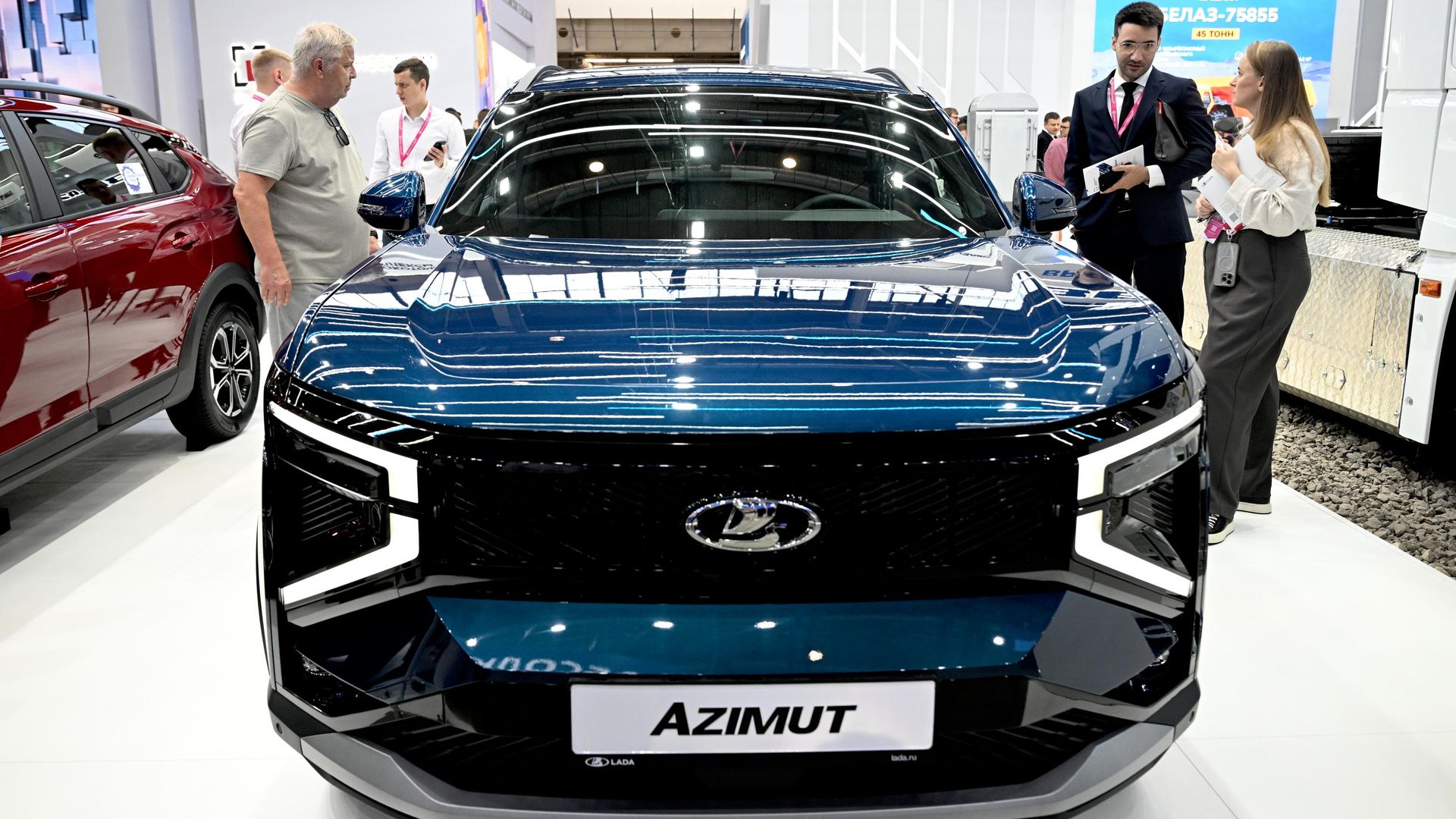 Автомобиль Lada Azimut на международной промышленной выставке Иннопром в Екатеринбурге - РИА Новости, 1920, 22.09.2026