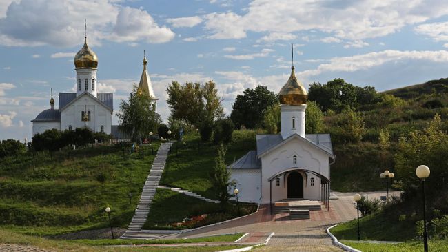 Церковный историк рассказал, зачем большевики изымали церковные ценности