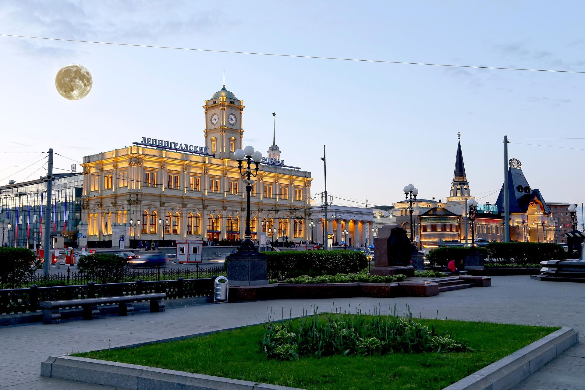 Комсомольская площадь Комсомольская площадь