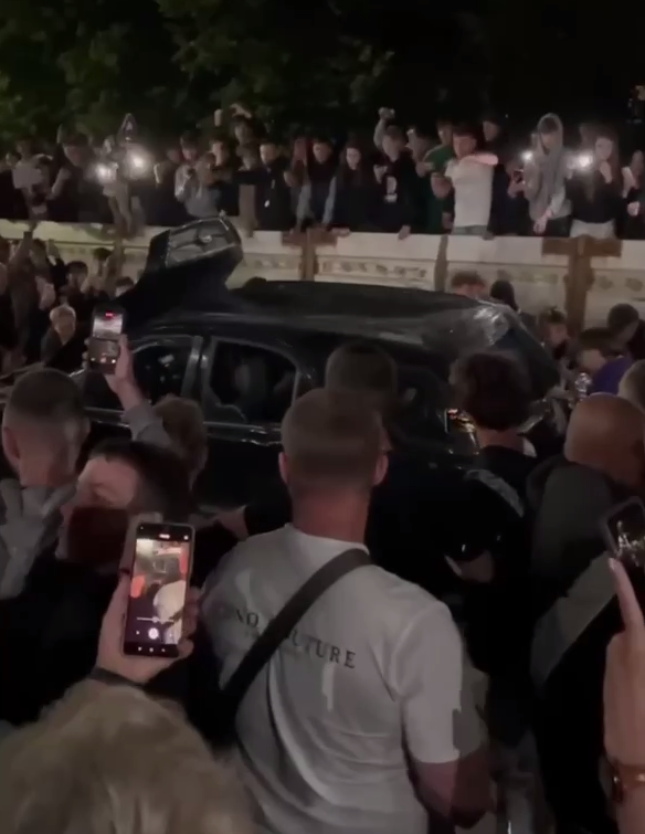 Стихийный бунт против ТЦК во Львове Стихийный бунт против ТЦК во Львове - РИА Новости, 1920, 30.07.2026
