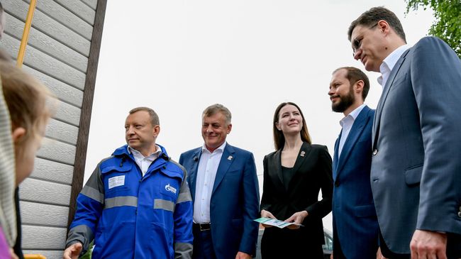 Заместитель председателя правительства РФ Александр Новак и временно исполняющий обязанности губернатора Тверской области Виталий Королев проверили реализацию программы догазификации в Верхневолжье