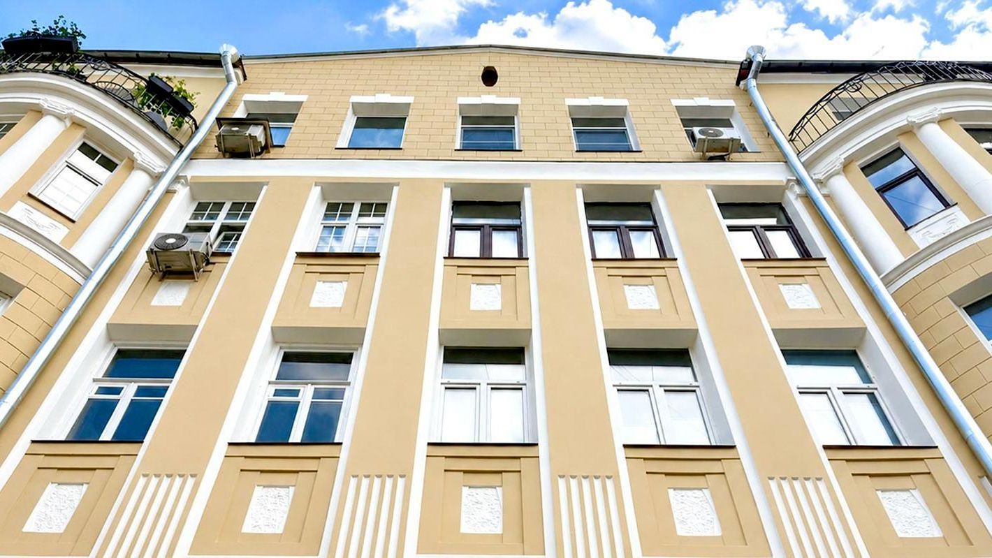 В Москве капитально ремонтируют дома, где жили известные актеры В Москве капитально ремонтируют дома, где жили известные актеры - РИА Новости, 1920, 11.07.2026