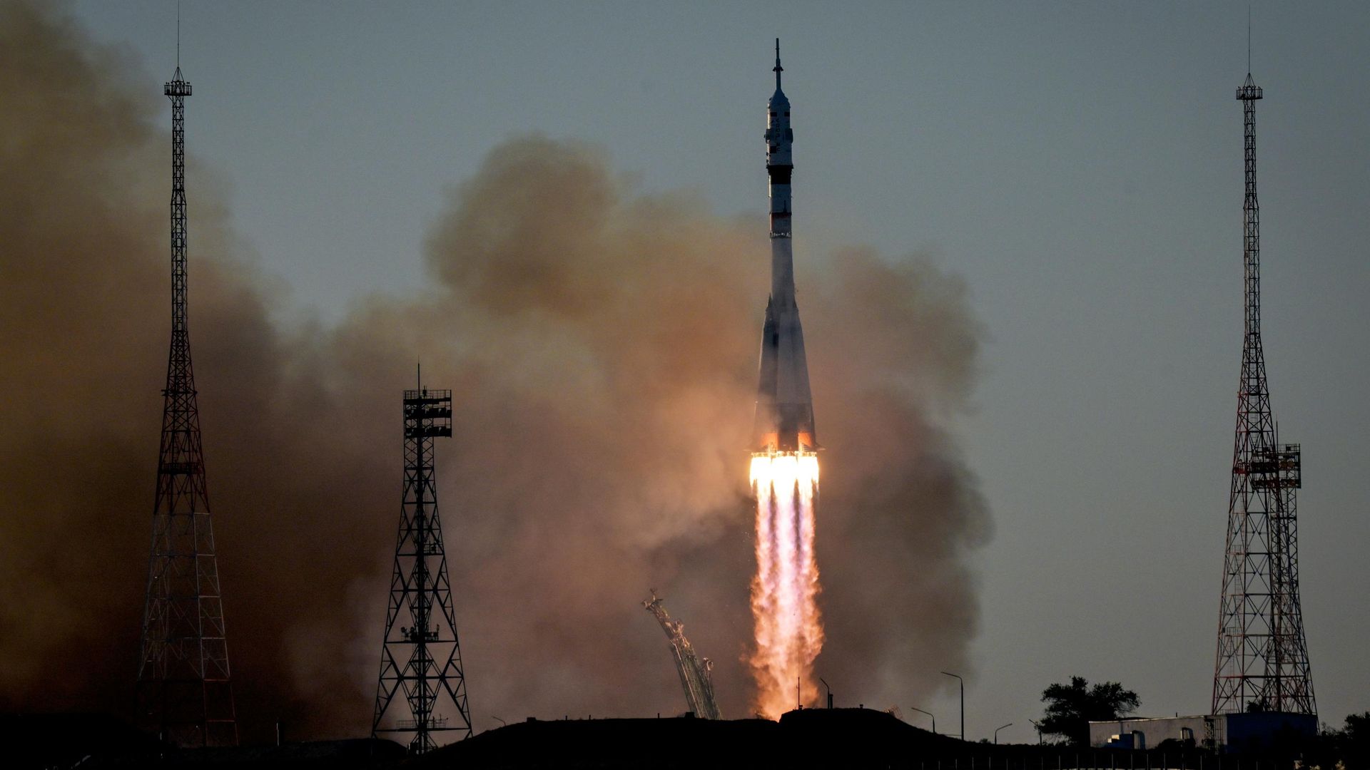 Запуск ракеты-носителя Союз-2.1а с пилотируемым кораблем Союз МС-29 с космодрома Байконур Запуск ракеты-носителя Союз-2.1а с пилотируемым кораблем Союз МС-29 с космодрома Байконур - РИА Новости, 1920, 14.07.2026