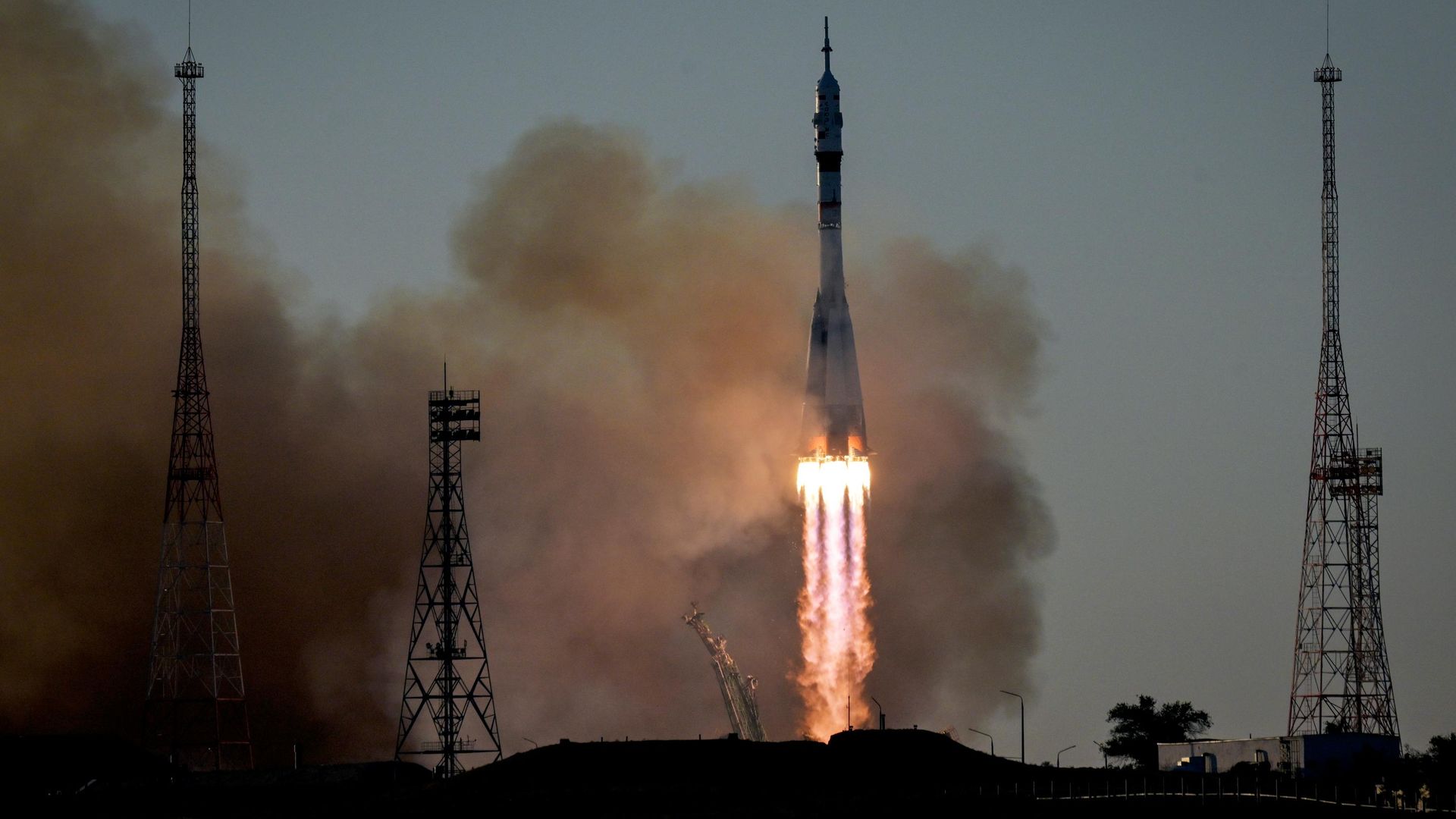 Запуск ракеты-носителя Союз-2.1а с пилотируемым кораблем Союз МС-29 с космодрома Байконур Запуск ракеты-носителя Союз-2.1а с пилотируемым кораблем Союз МС-29 с космодрома Байконур - РИА Новости, 1920, 14.07.2026