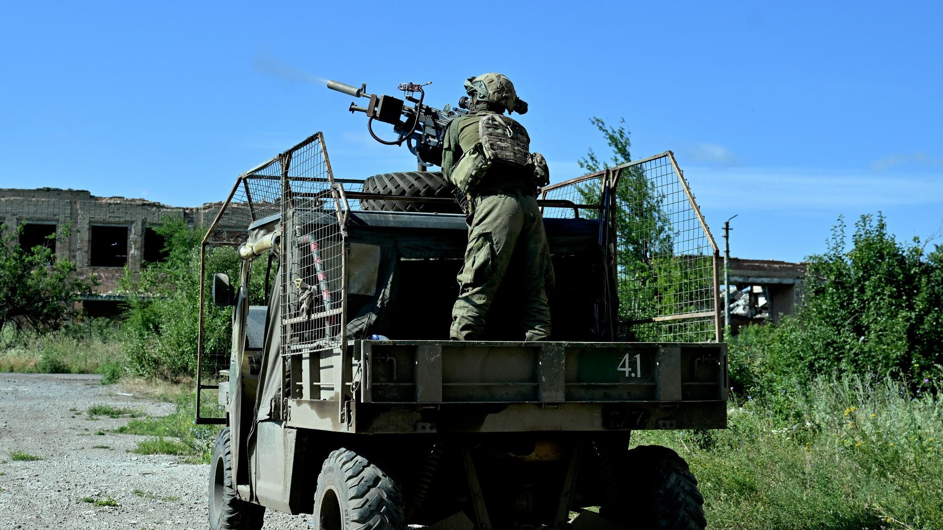 Боевое дежурство мобильной огневой группы - РИА Новости, 1920, 05.08.2026