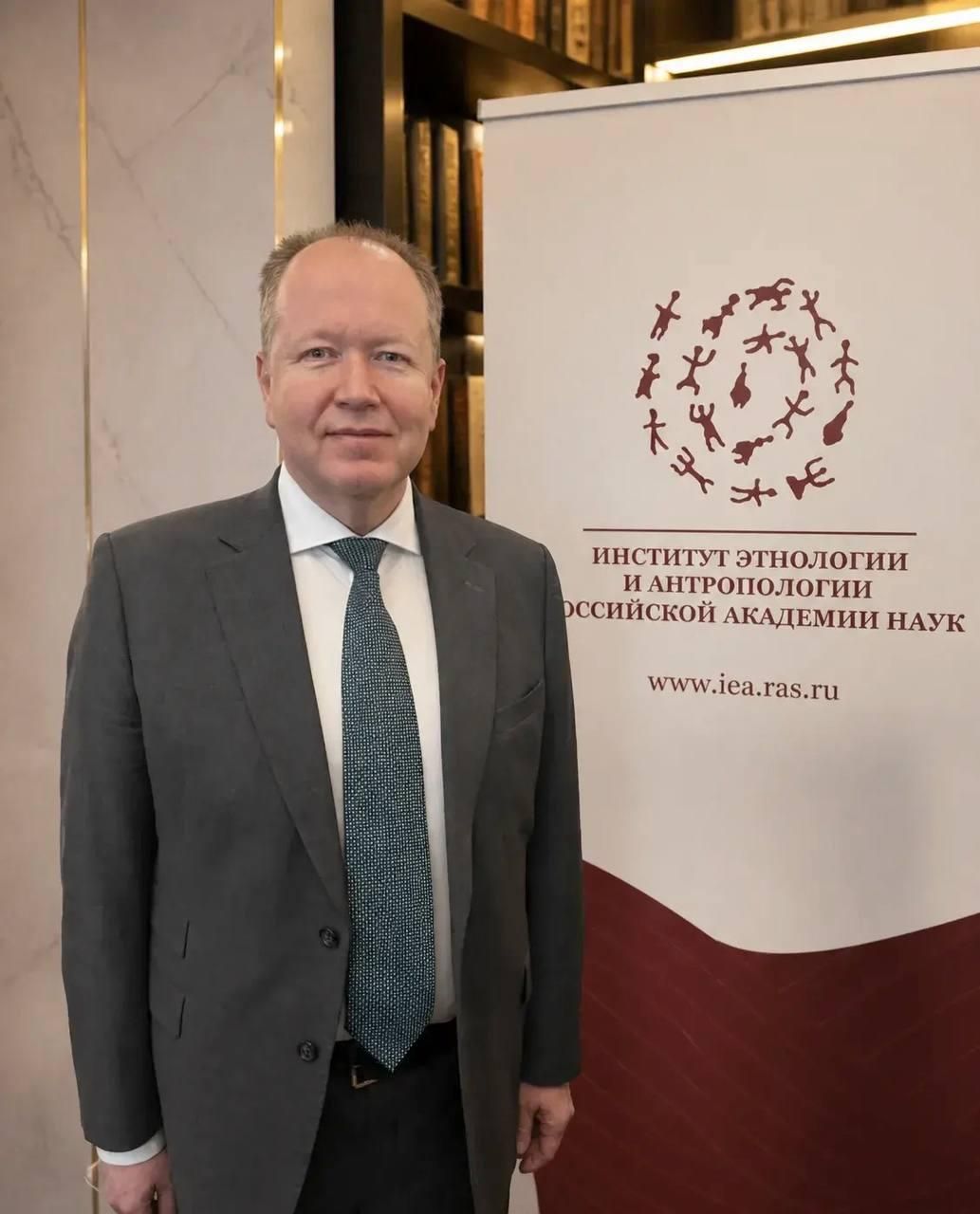 Директор Института этнологии и антропологии РАН Алексей Загребин Директор Института этнологии и антропологии РАН Алексей Загребин - РИА Новости, 1920, 16.07.2026