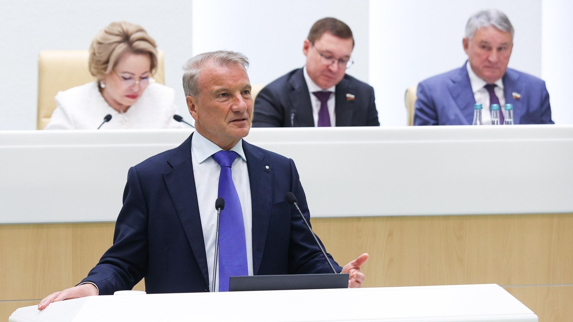 Председатель правления ПАО Сбербанк России Герман Греф выступает на заседании Совета Федерации РФ Председатель правления ПАО Сбербанк России Герман Греф выступает на заседании Совета Федерации РФ - РИА Новости, 1920, 17.07.2026