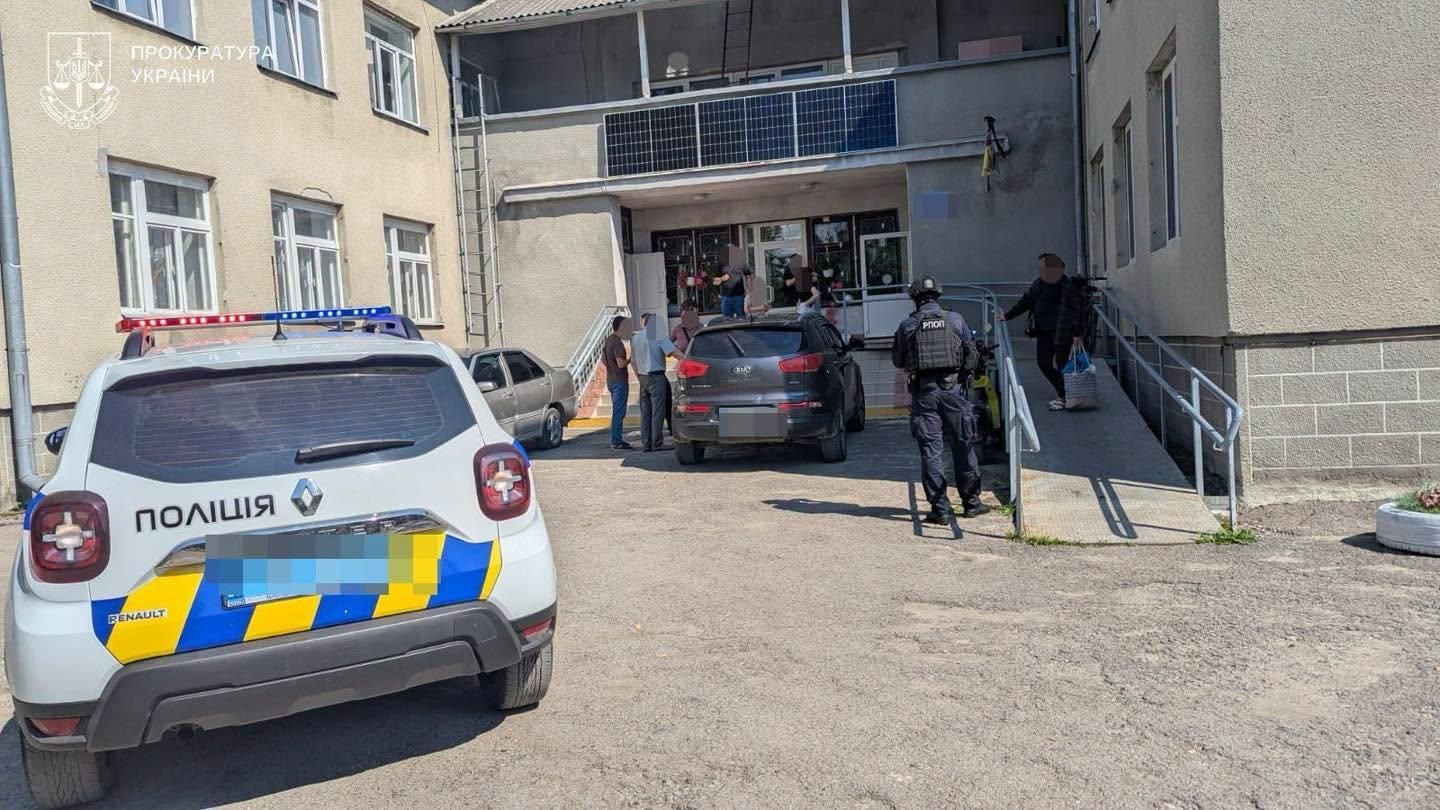 Директора ПНИ в Теропольской области обвинили в торговле людьми - РИА Новости, 1920, 17.07.2026