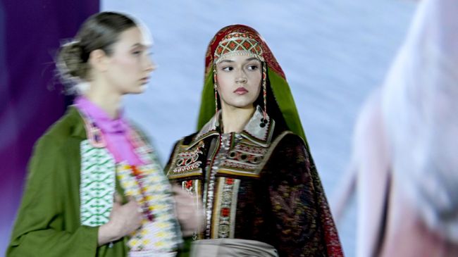 Показ одежды российских дизайнеров