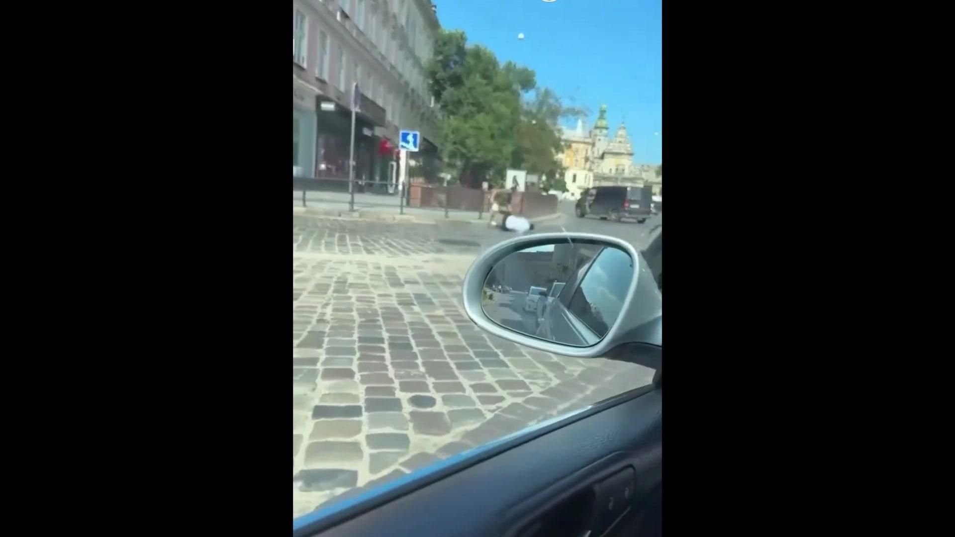 Видео избиения сотрудниками ТЦК жителя Львова Видео избиения сотрудниками ТЦК жителя Львова - РИА Новости, 1920, 18.07.2026