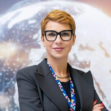 Мария Попова